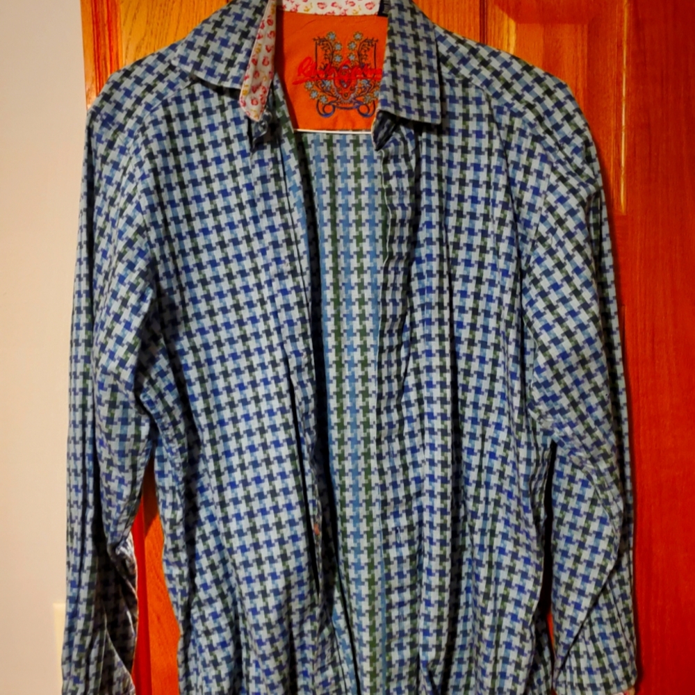 Cool Robert Graham Shirt